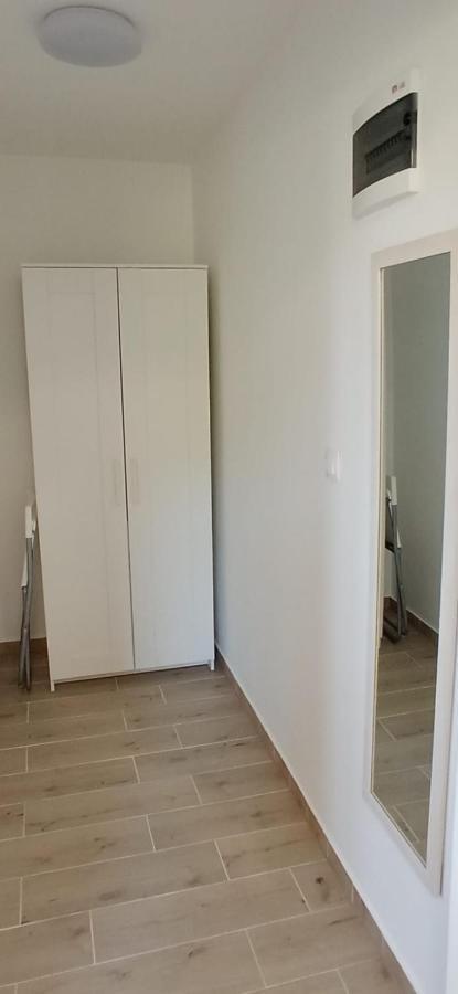 Apartments Davor Drage Esterno foto